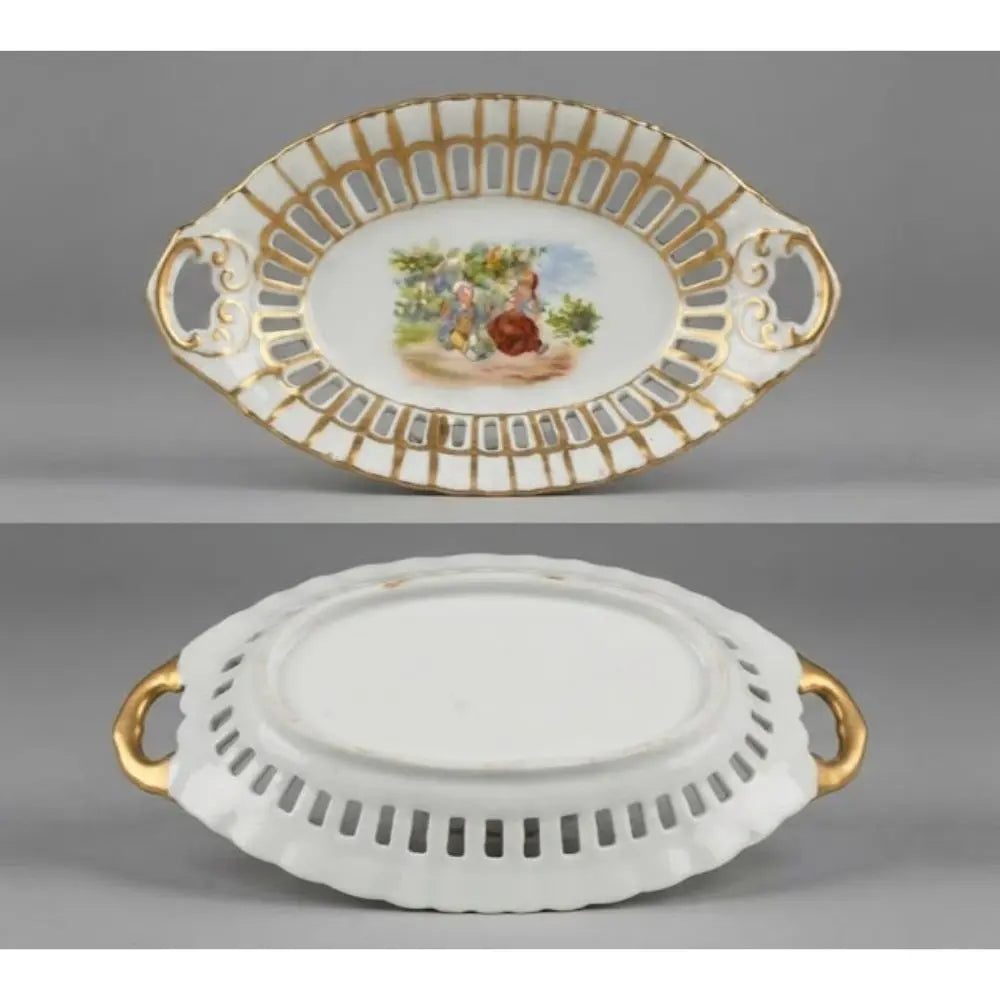 European Bavarian Style, This elegant serving dish is a beautiful example of classic Bavarian porcelain style